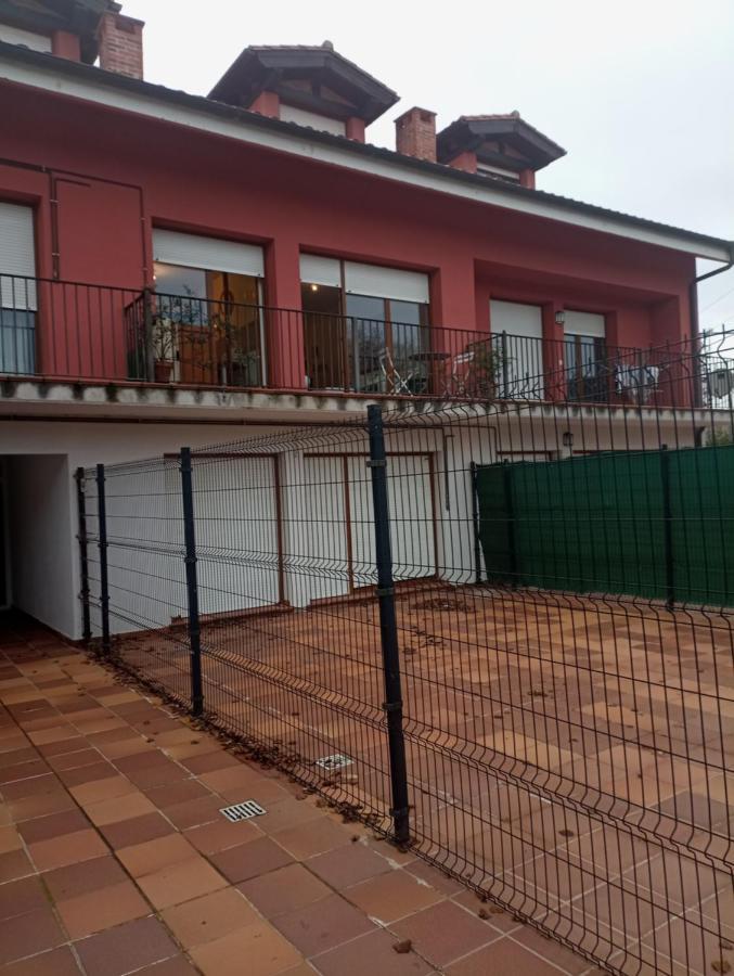 Duplex En Comillas Exteriér fotografie